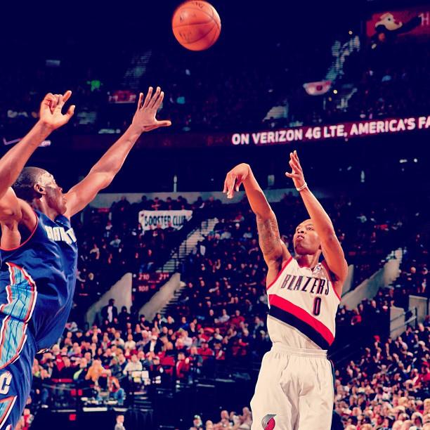 际足坛炙手 际足坛炙手