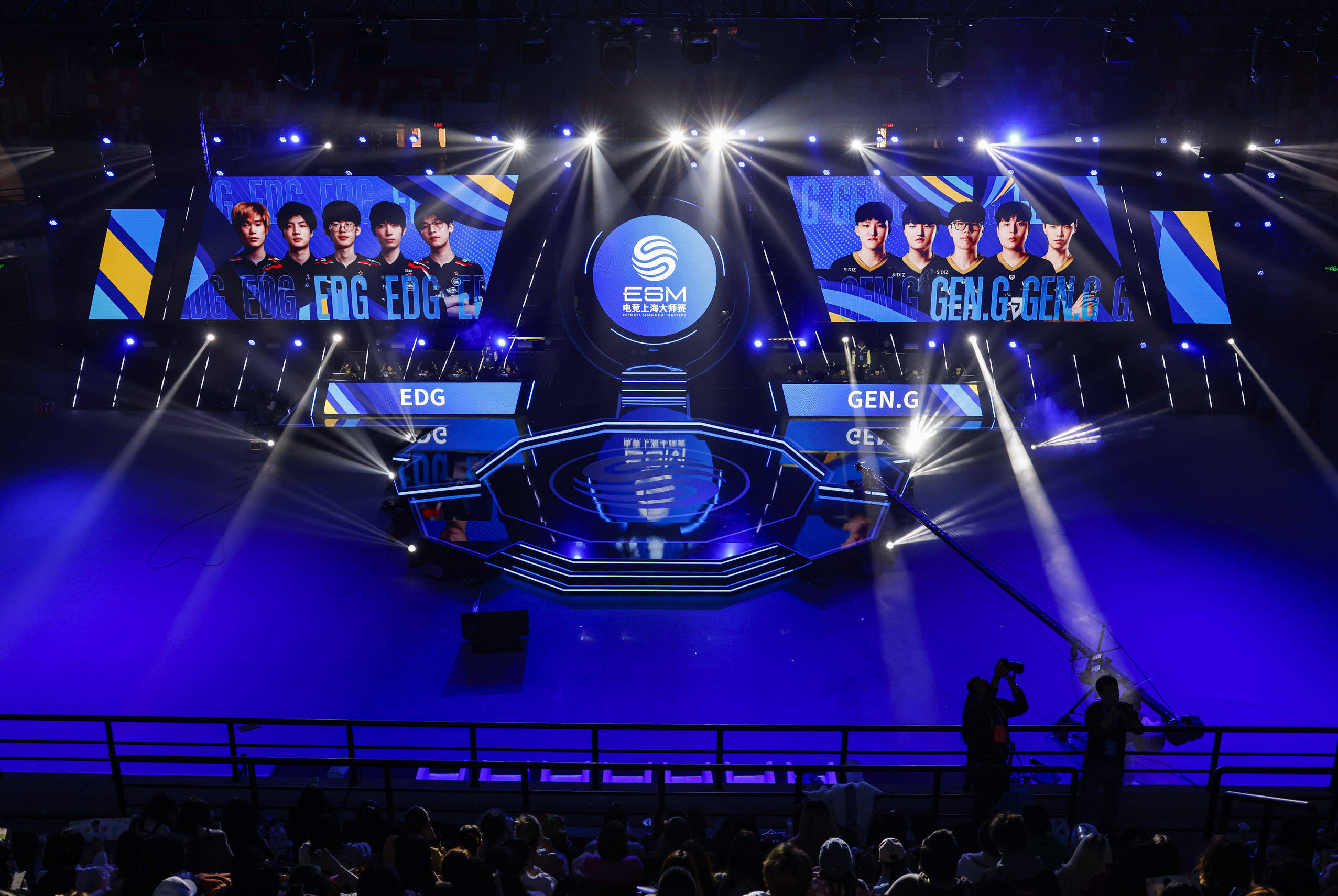 一个成员的 一个成员的