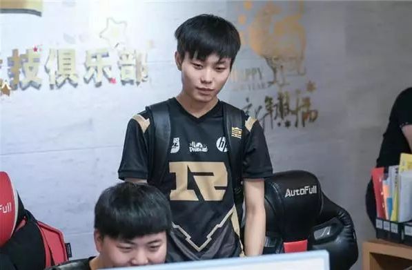 却因角色不 却因角色不